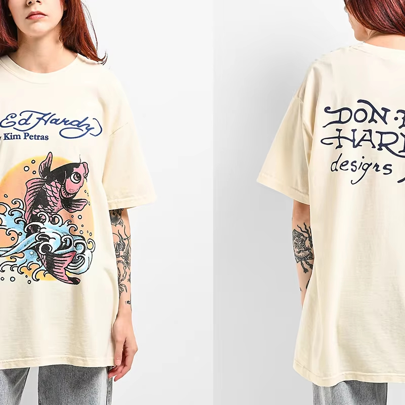 Camiseta de algodón con estamp - Streetwear Brand Japan reseña y precio